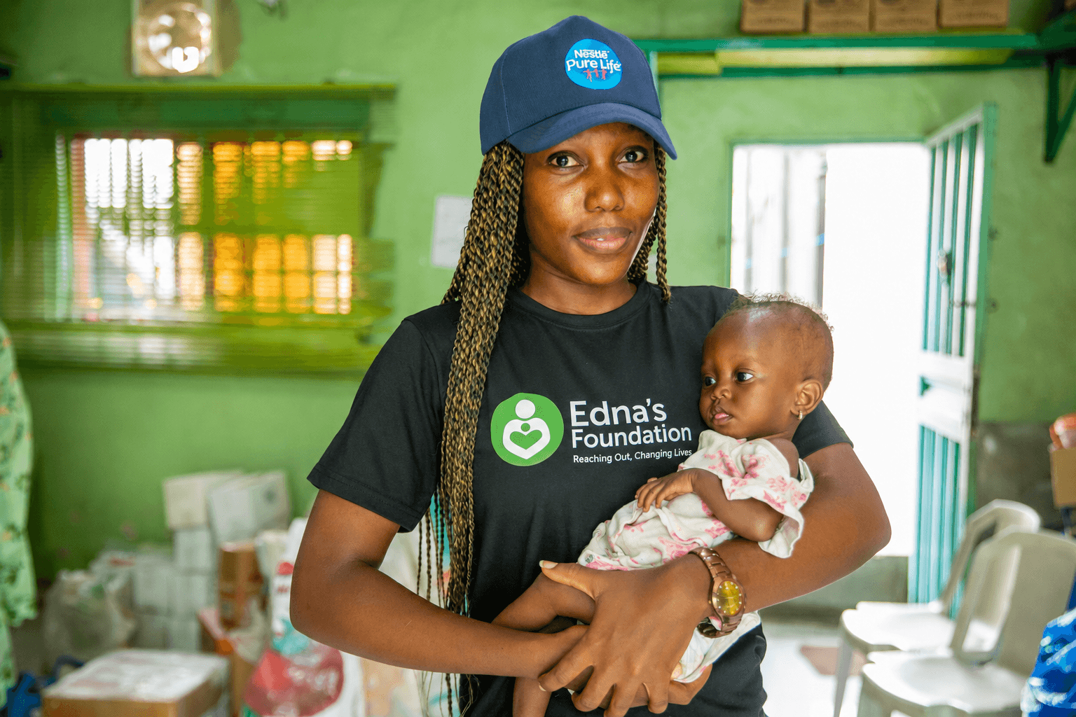 Volunteer with Edna's Foundation